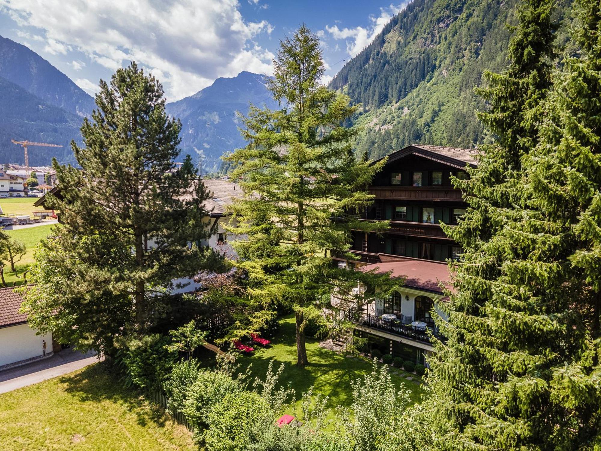 Aparthotel Landhaus St. Joseph Майерхофен Екстериор снимка