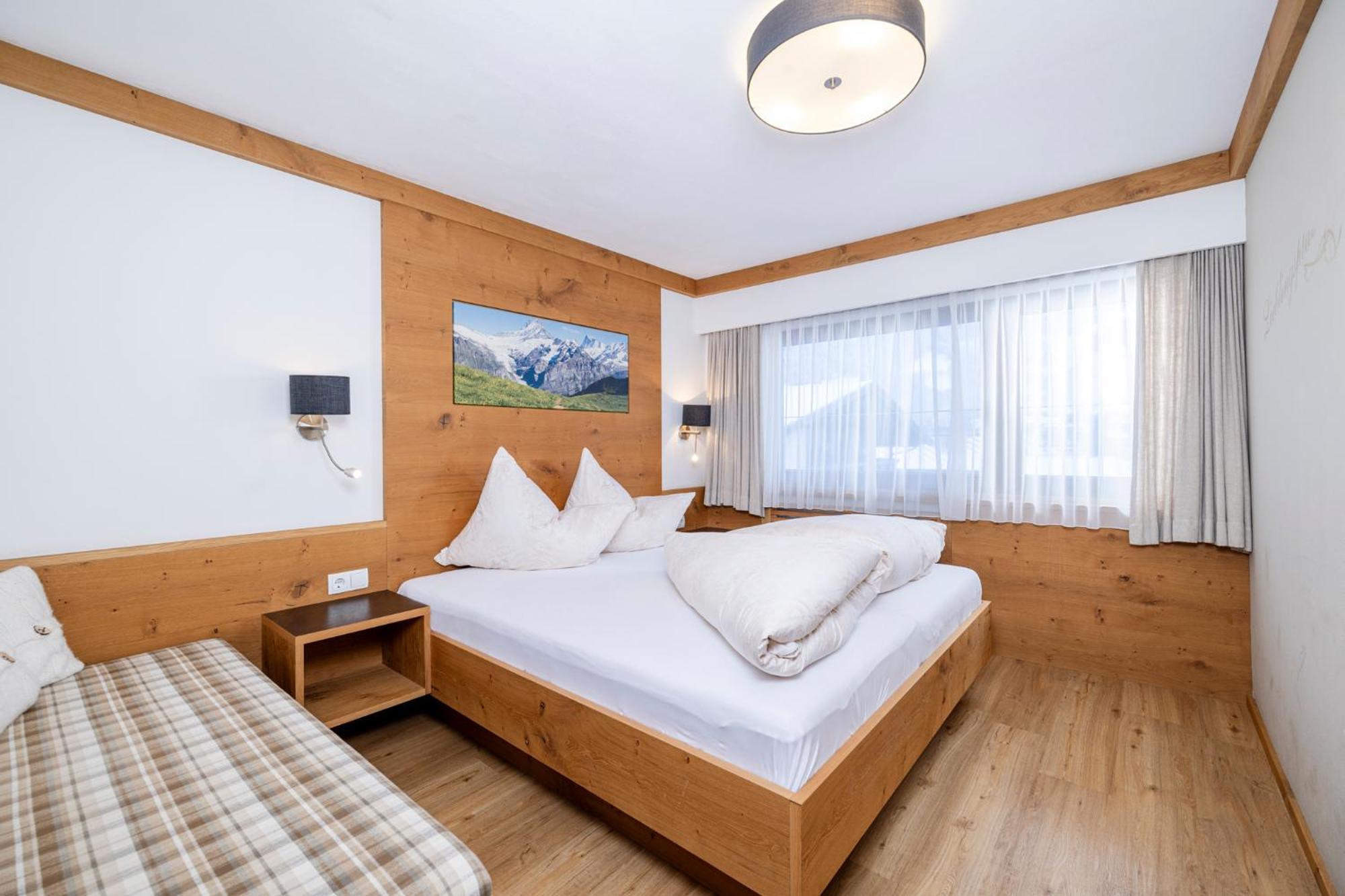 Aparthotel Landhaus St. Joseph Майерхофен Екстериор снимка